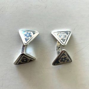 Silver cuff links